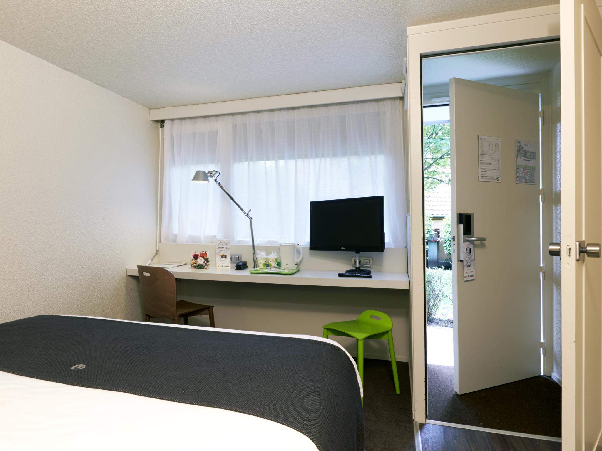 Hotel Campanile Hendaye Exterior foto