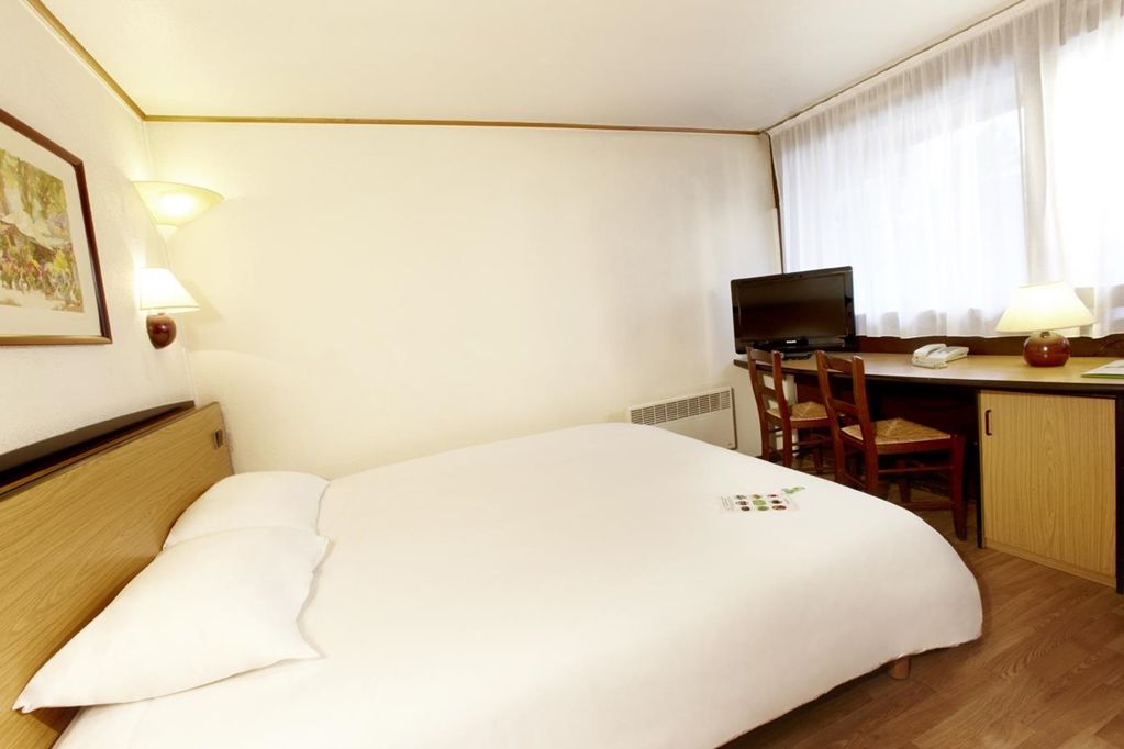 Hotel Campanile Hendaye Exterior foto